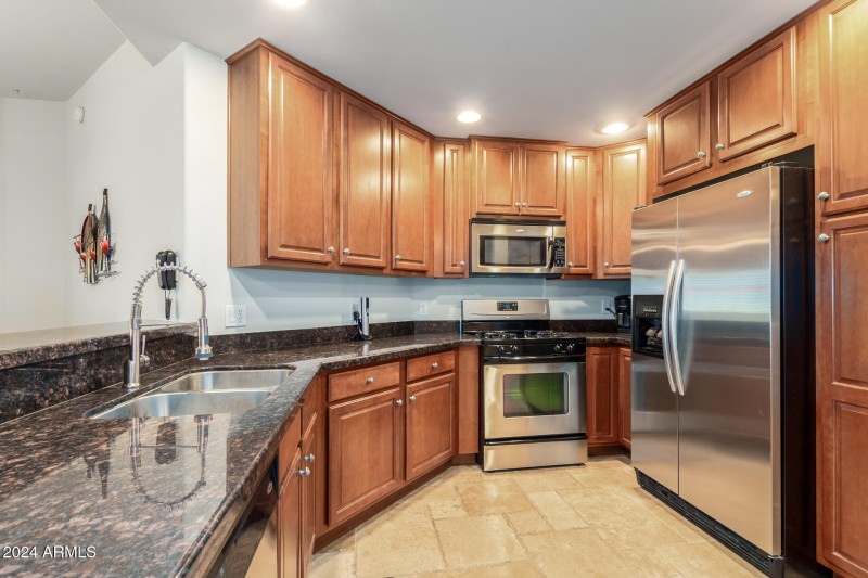 Kitchen 2