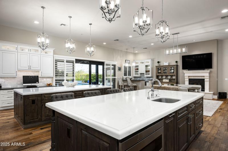 Kitchen and Wet Bar