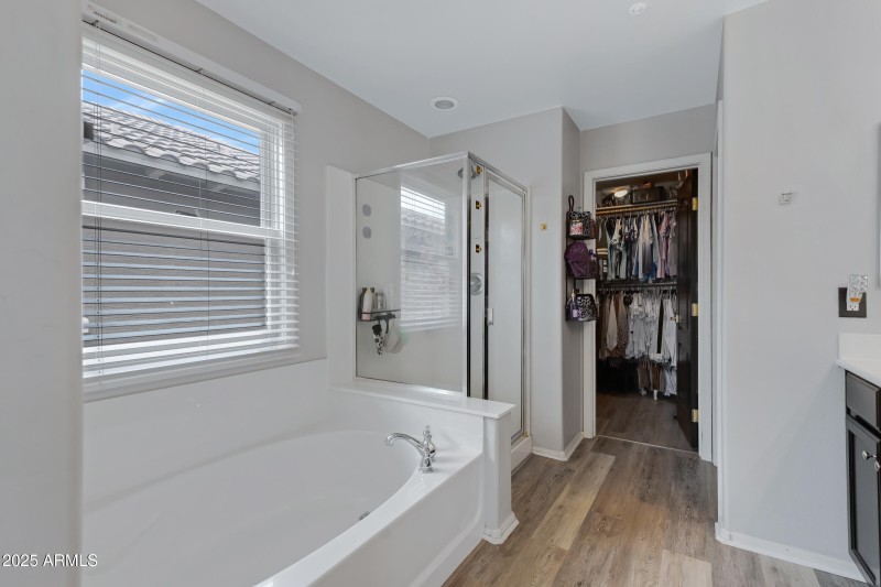 3687 E Leslie Dr-35