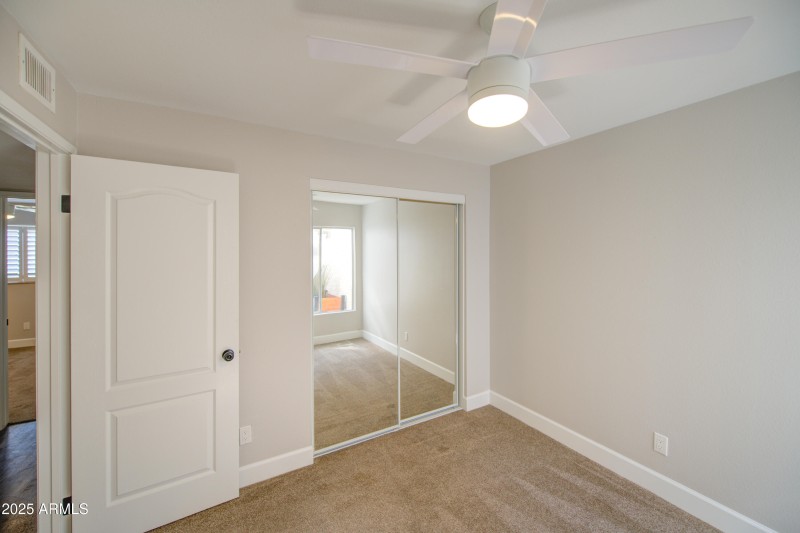 Bedroom 2-pic 2