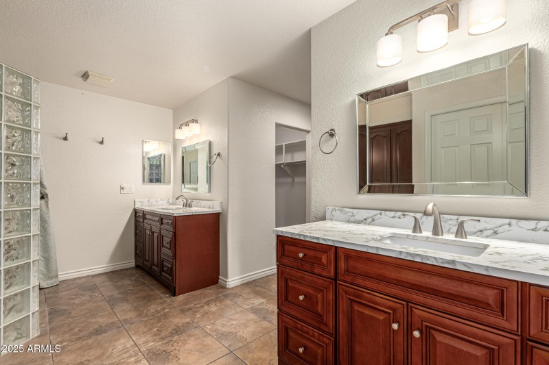 20 - Alderwood
