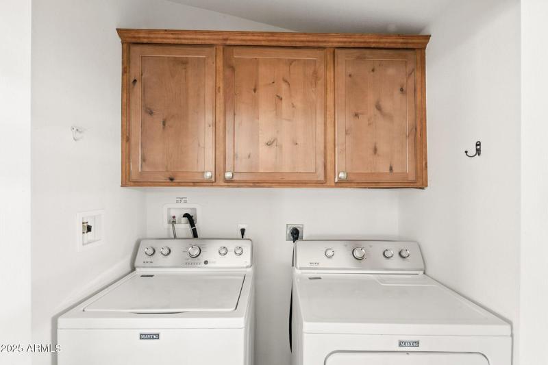 35-web-or-mls-Apache-35