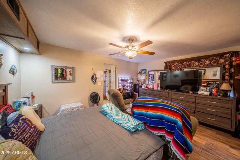 4544 E Nancy Ln_Photos-18