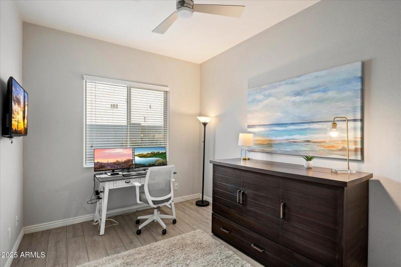 Downstairs Bed 5-ensuite bedroom