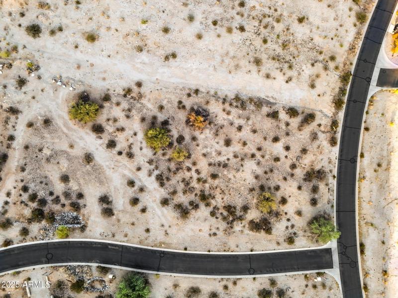 13-web-or-mls-3249-w-highlands-dr