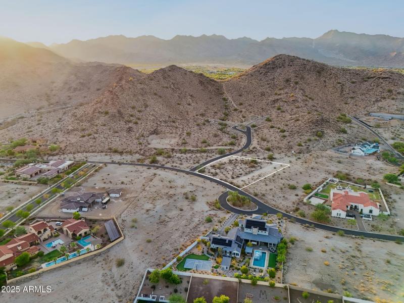 22-web-or-mls-3249-w-highlands-dr