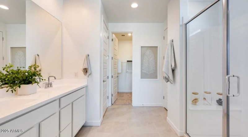 Owners Bath