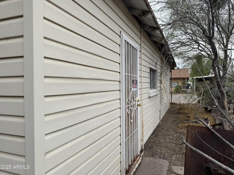 Sideyard