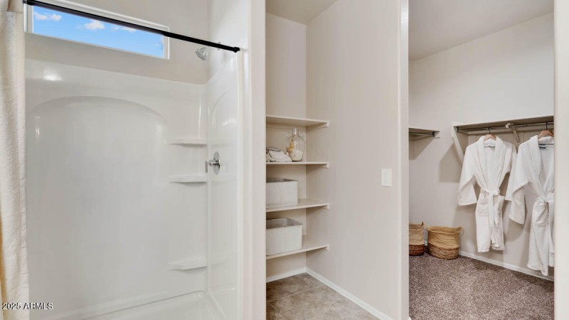 primary bath to closedt