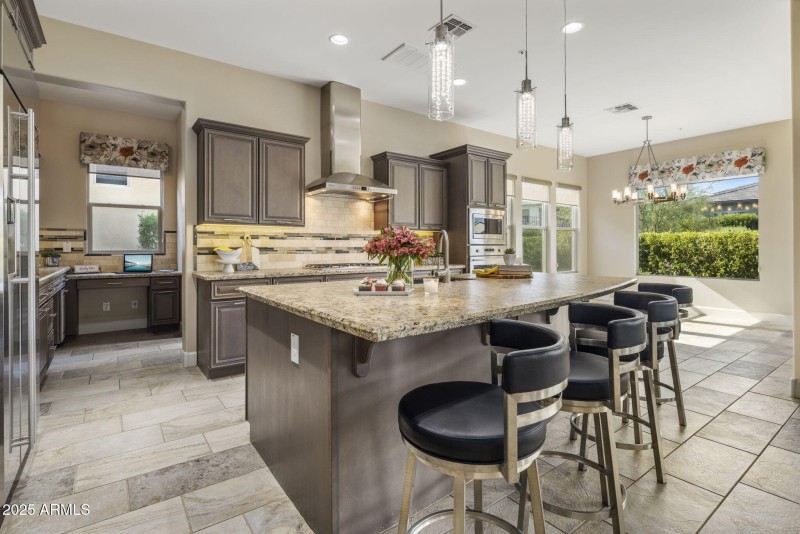 Kitchen Full