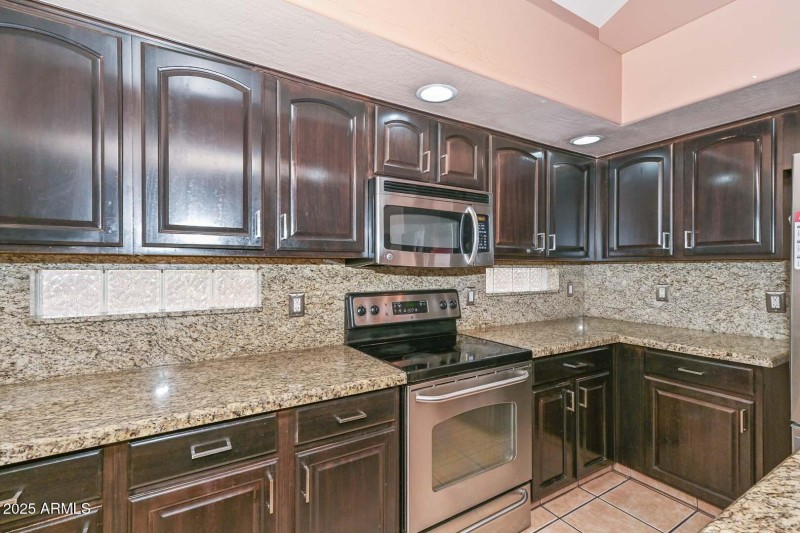 Kitchen-Range