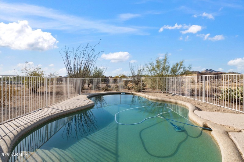 23-Pool