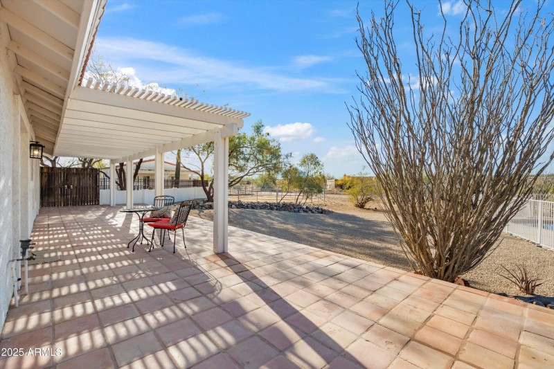 22-Covered Patio