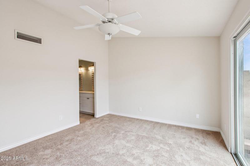 24-web-or-mls-E Cassia Way-S2608-024