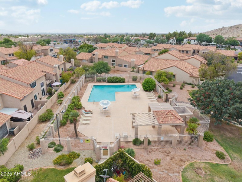 39-web-or-mls-E Cassia Way-2608-906