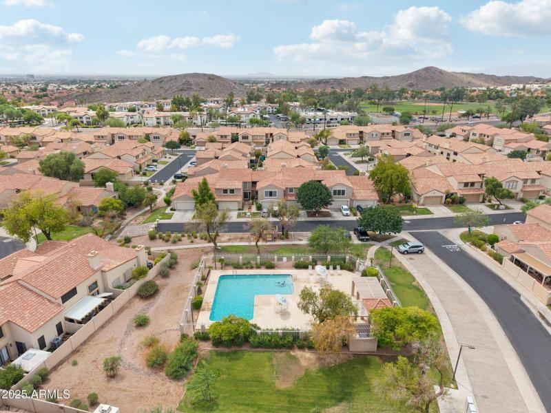 44-web-or-mls-E Cassia Way-2608-911