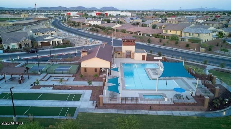 Meadows Community