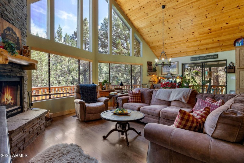 2231EagleLn-Overgaard-AZ-7