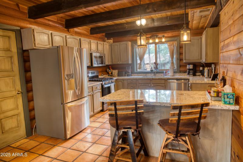 Large Kitchen Granite