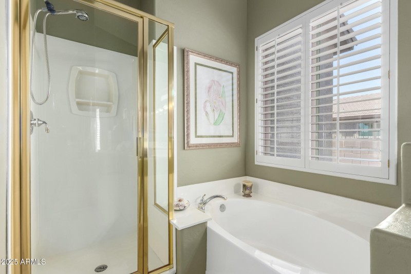 26 Avoca