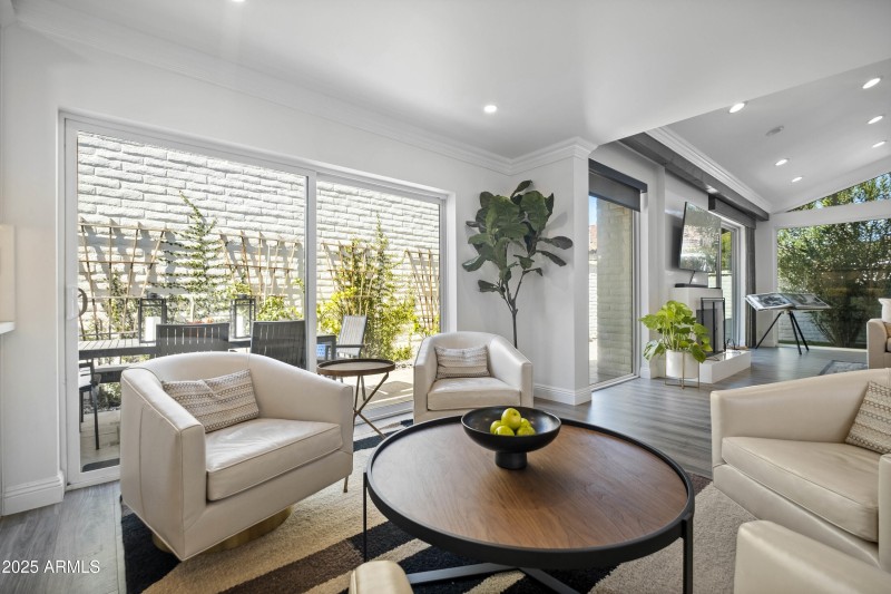 Sitting Area
