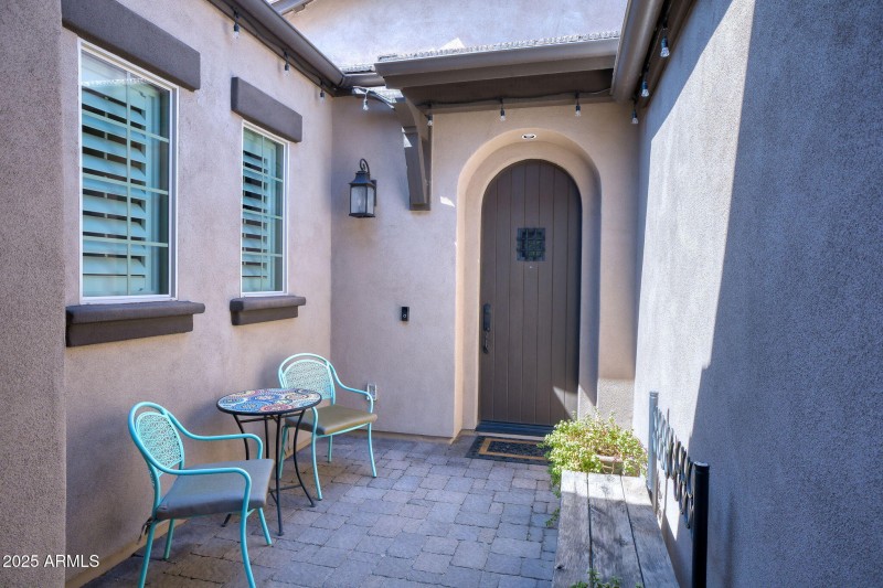 Private front patio