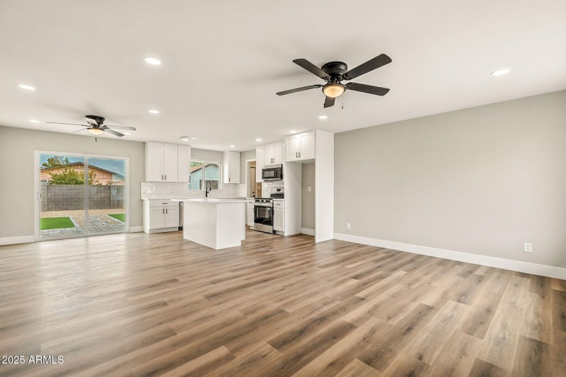 8-web-or-mls-Enid-8