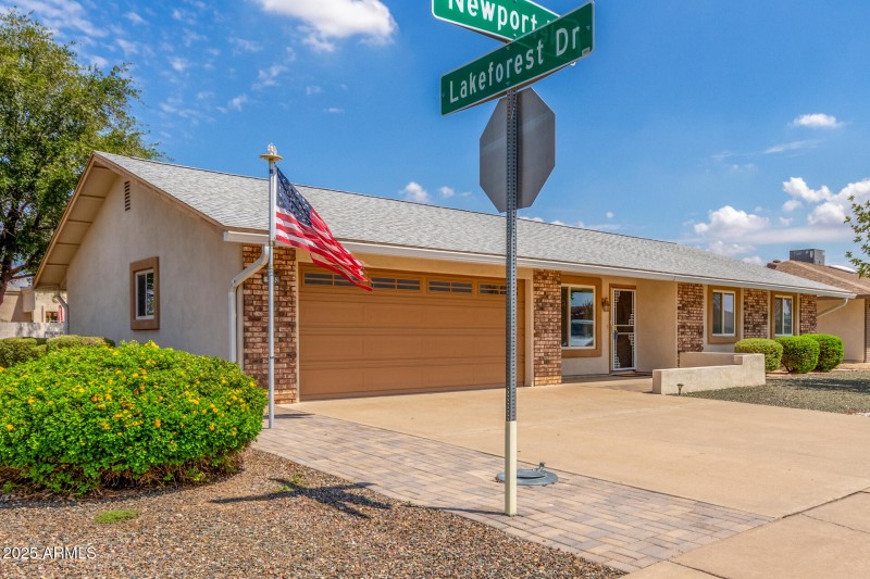 4 Newport