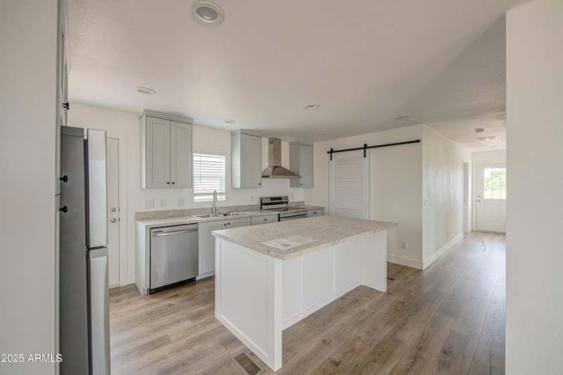 Kitchen 2