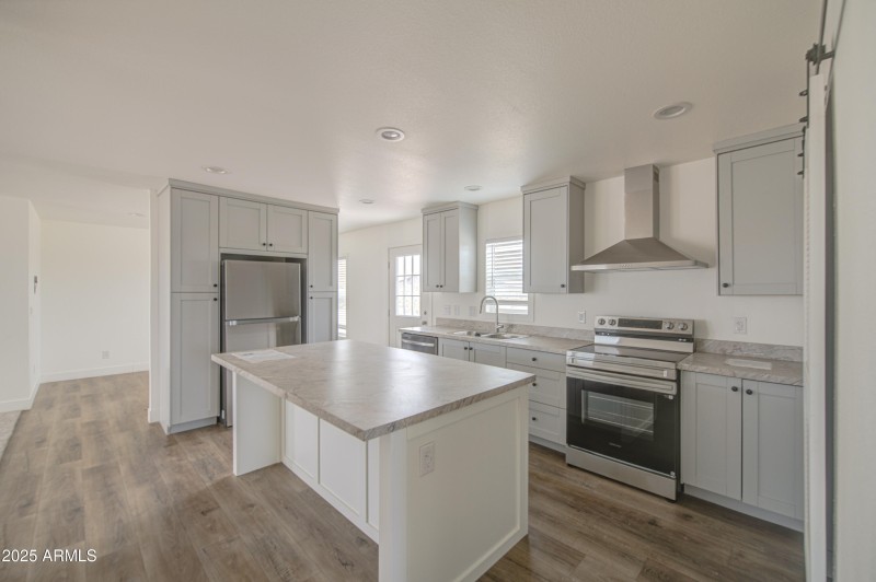 Kitchen 6