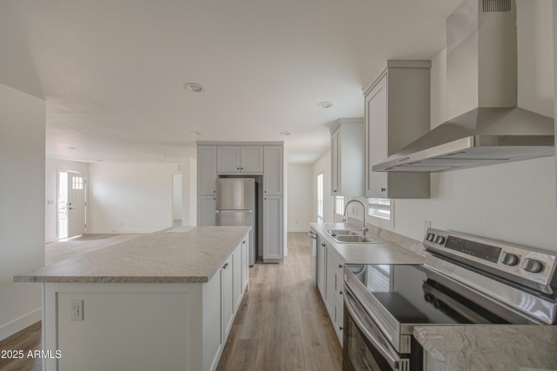 Kitchen 7