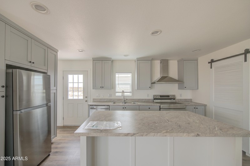 Kitchen 3