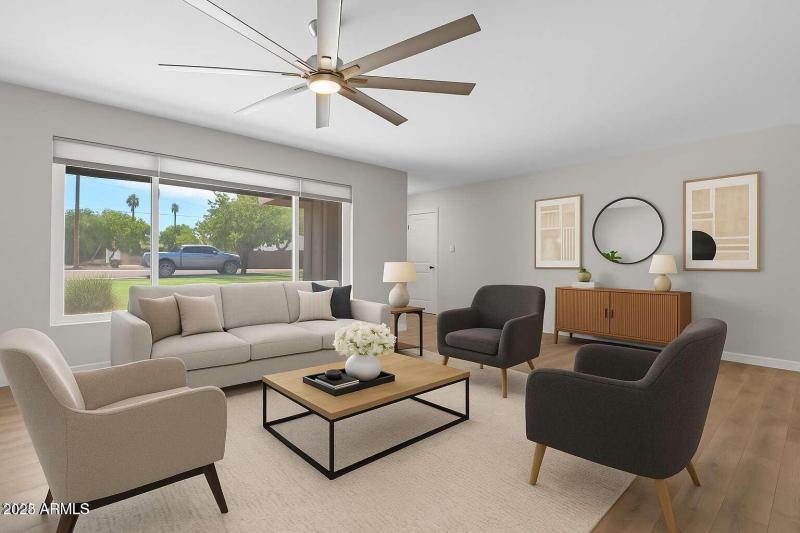 photo 3 - living room