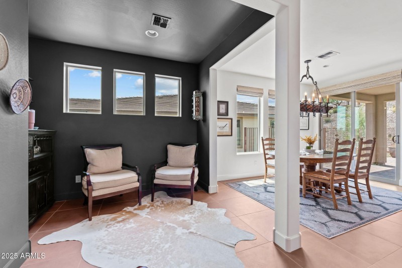Office/sitting room