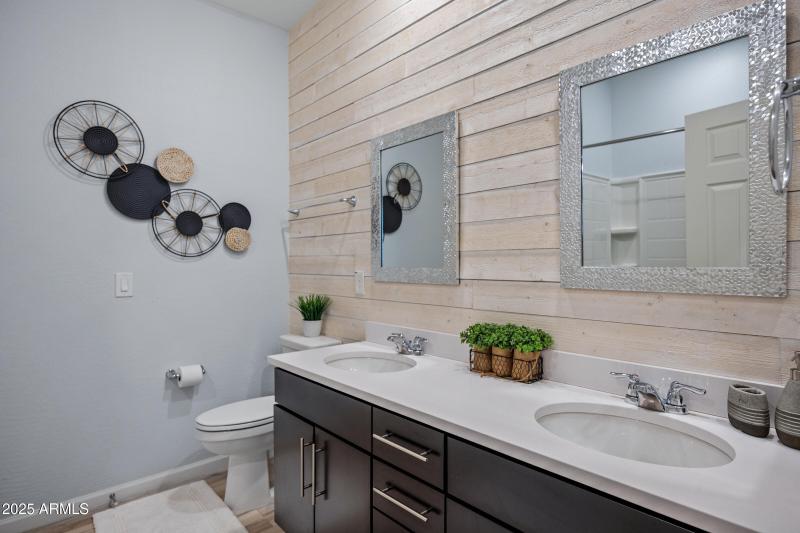 4207 W Bradshaw Creek Ln-18