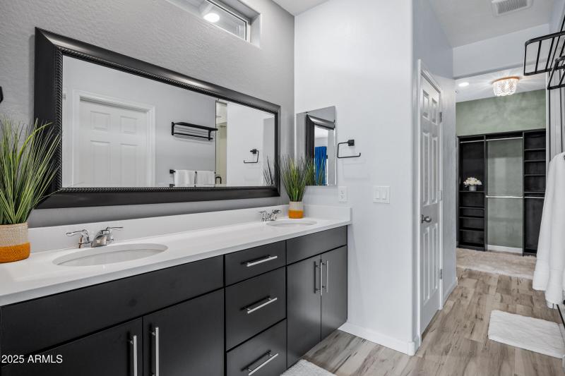 4207 W Bradshaw Creek Ln-21