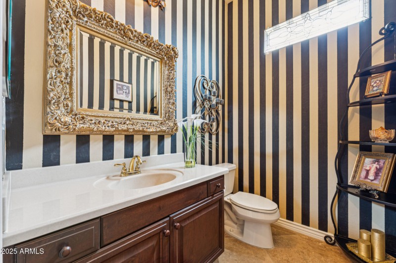 040-bathroom