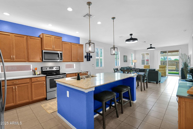 25-web-or-mls-P1281400