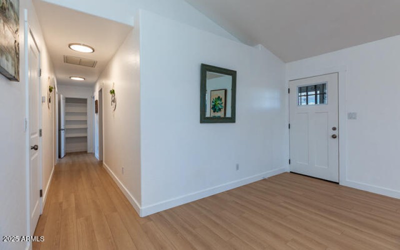 502 1100 West Street W MLS-23