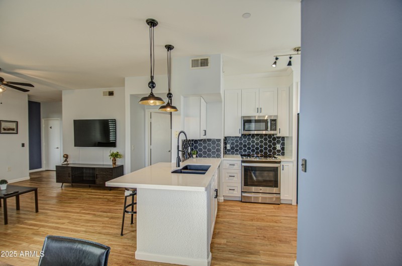 Kitchen 2