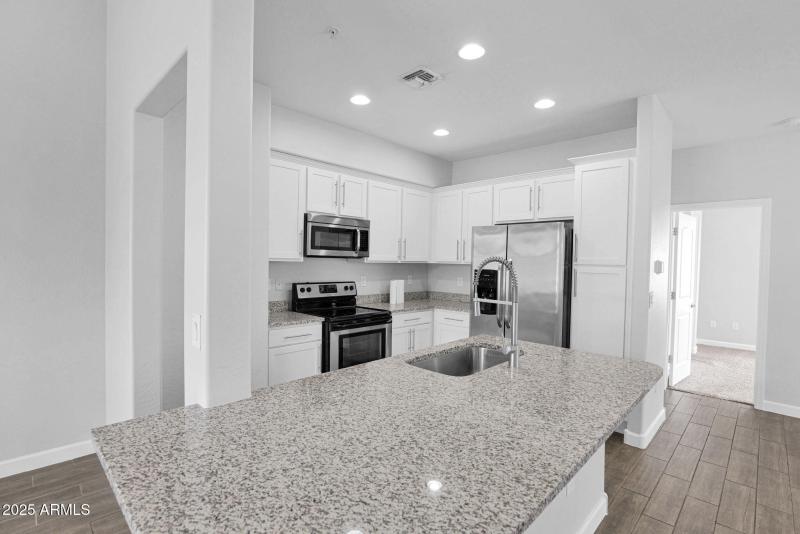 13-web-or-mls-P1281348