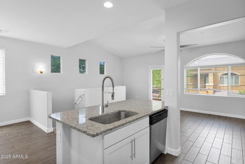 16-web-or-mls-P1281352