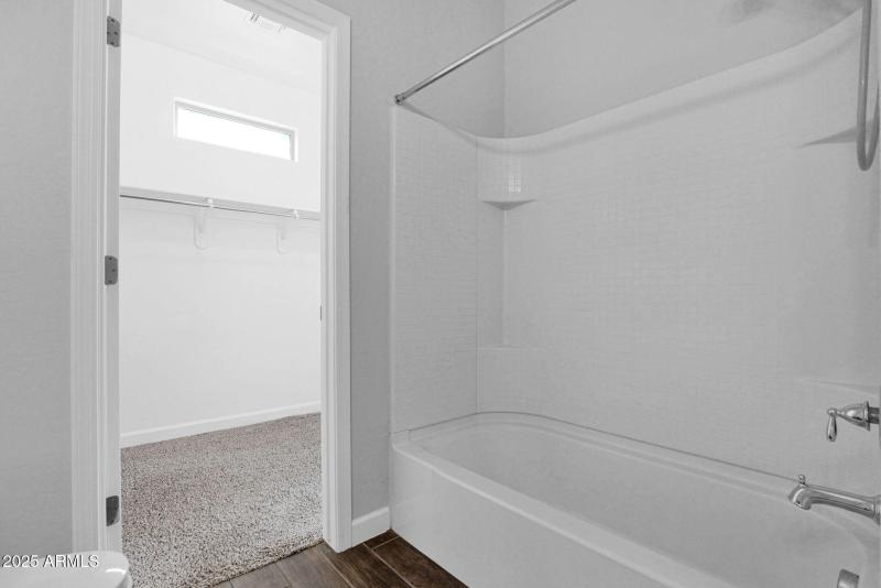 22-web-or-mls-P1281361