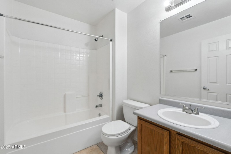 23-web-or-mls-Edgemont-23