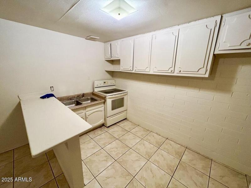 Additional 1 bed unit #1