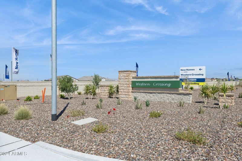 Western Crossing