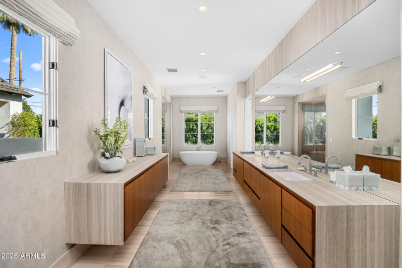 32-primary bathroom