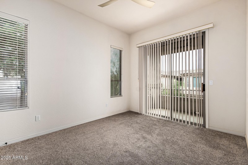 Guest w/Balcony 2 Access