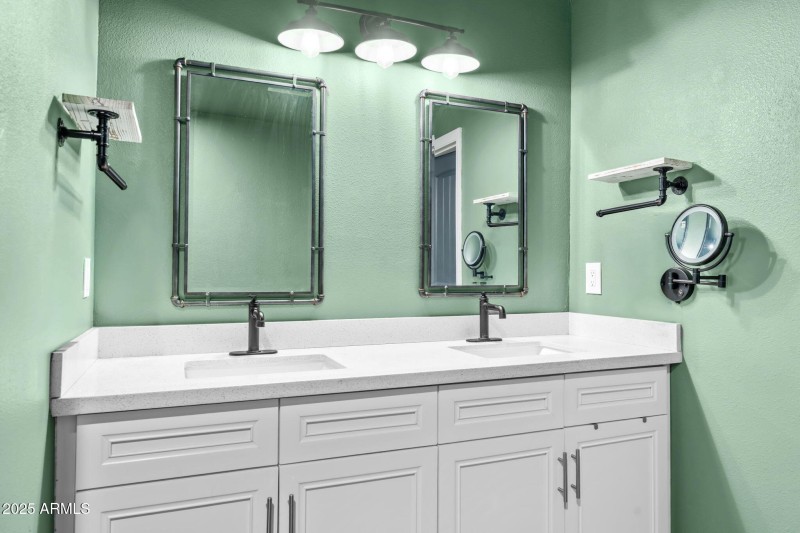 primary dual vanity