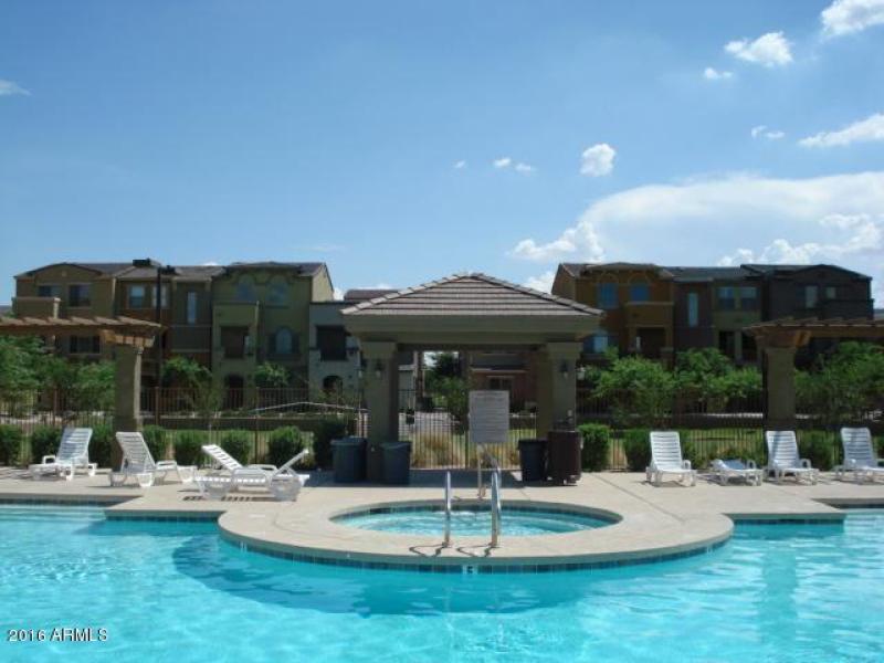 20090204042144859660000000-o